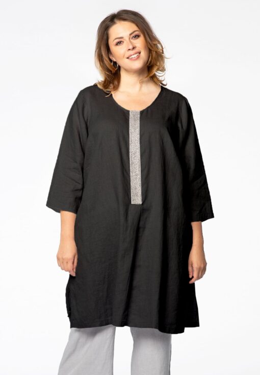 Yoek Tuniek beaded placket | Zwart | Maat 54/56