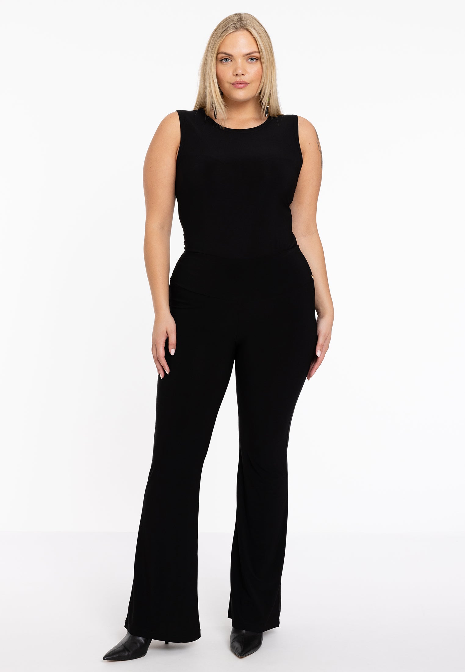Yoek Pantalon met tailleband flare | Zwart | Maat 54/56