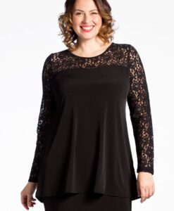 Yoek Tuniek flare met kant | Zwart | Maat 50/52