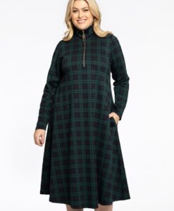 Yoek Jurk lang met rits GILLY | Zwart | Maat 58/60