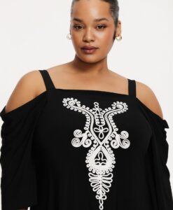 Yoek Jurk met borduursel | Zwart | Maat 38/40