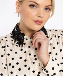 Yoek Blouse DOTTY | Beige | Maat 50/52
