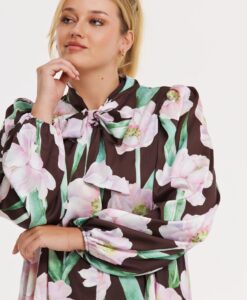Yoek Satijnen blouse FIORITO | Bruin | Maat 42/44