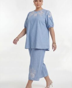 Yoek Top SWEET | Licht Blauw | Maat 50/52