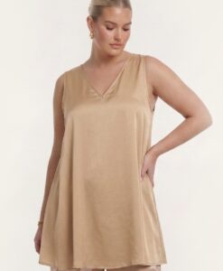 Yoek Singlet Swing SATIN SAND | Licht Bruin | Maat 50/52