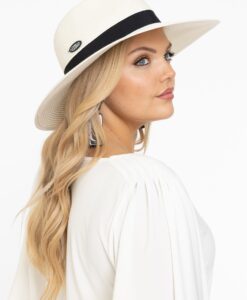 Yoek Fiona Fedora Ivory | Beige | Maat 58