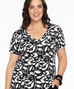 YOEK Shirt met V-hals | Zwart | Maat 54/56