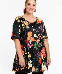 YOEK Tuniek wide bottom CAMPO | Grote maten tuniek | Zwart | Maat 38/40