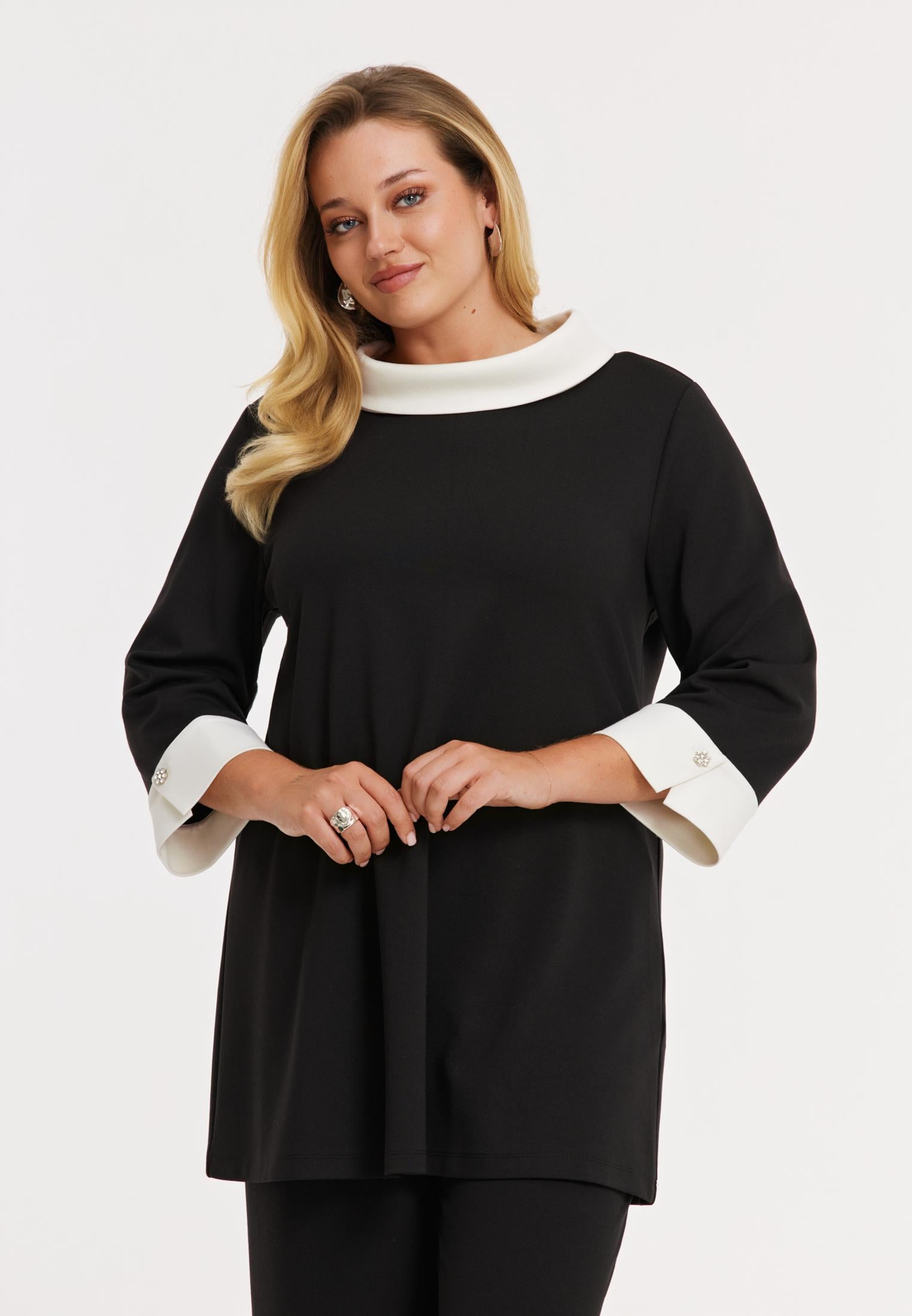 YOEK Tuniek flare VERO | Grote maten tuniek | Zwart | Maat 42/44