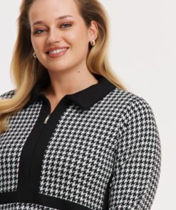 YOEK Jurk CHECK | Zwart | Maat 58/60