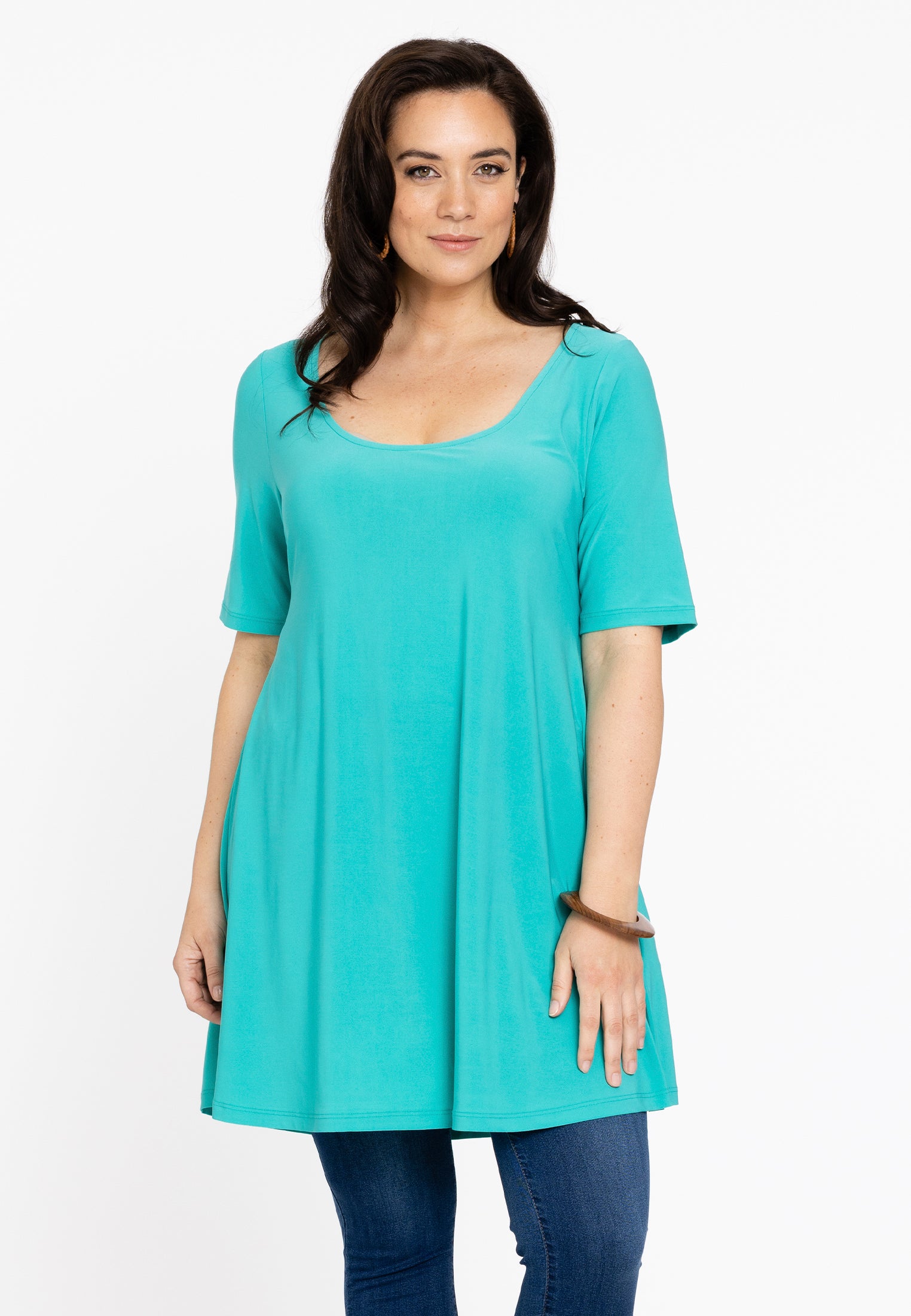 YOEK Tuniek met diepe halslijn | Grote maten tuniek | Turquoise | Maat 42/44