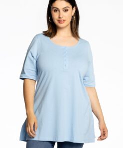 YOEK Tuniek flare fit | Grote maten tuniek | Lichtblauw | Maat 38/40