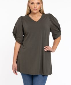 YOEK Tuniek flare met pofmouwen | Grote maten tuniek | Lichtgroen | Maat 38/40