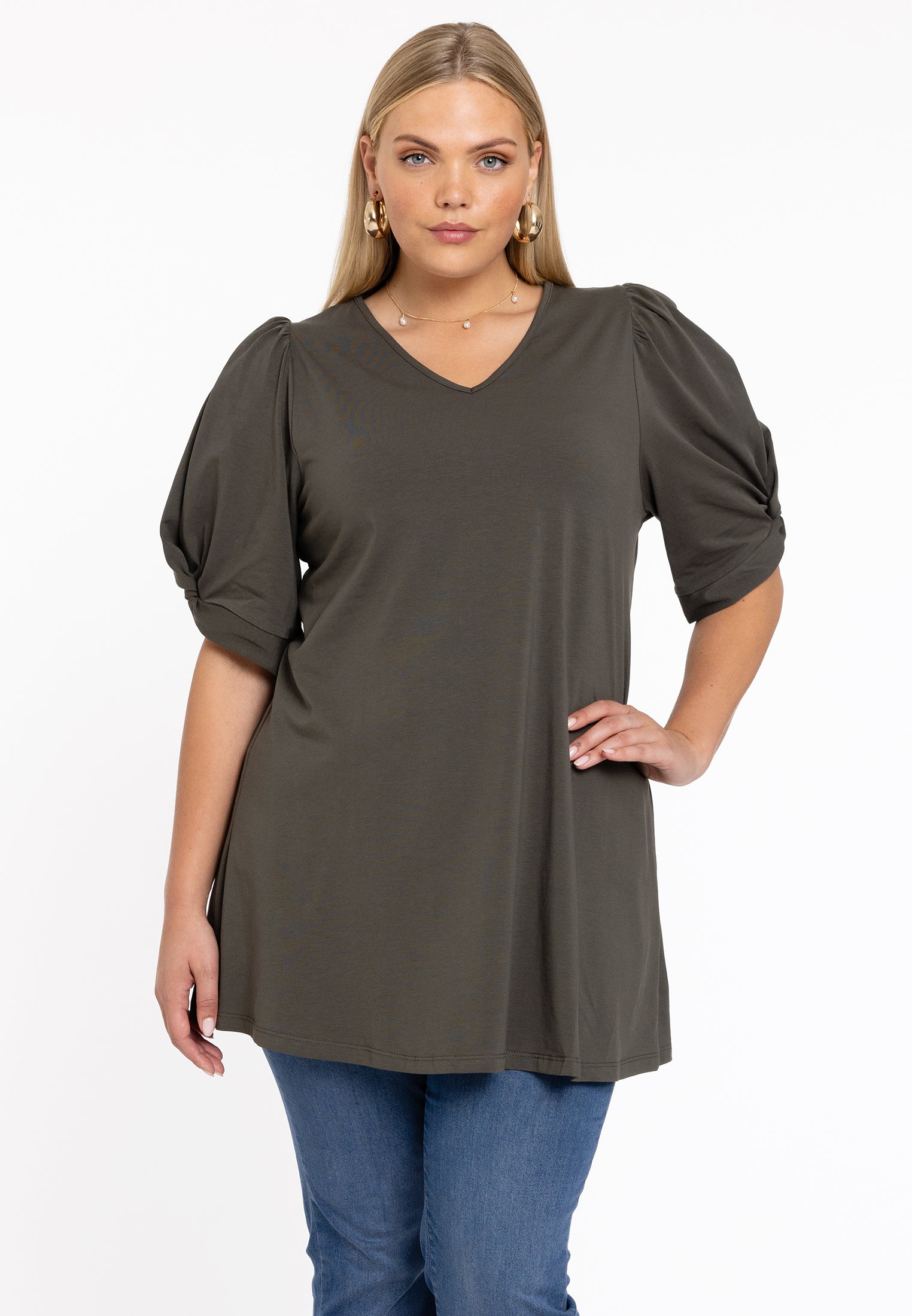 YOEK Tuniek flare met pofmouwen | Grote maten tuniek | Lichtgroen | Maat 38/40