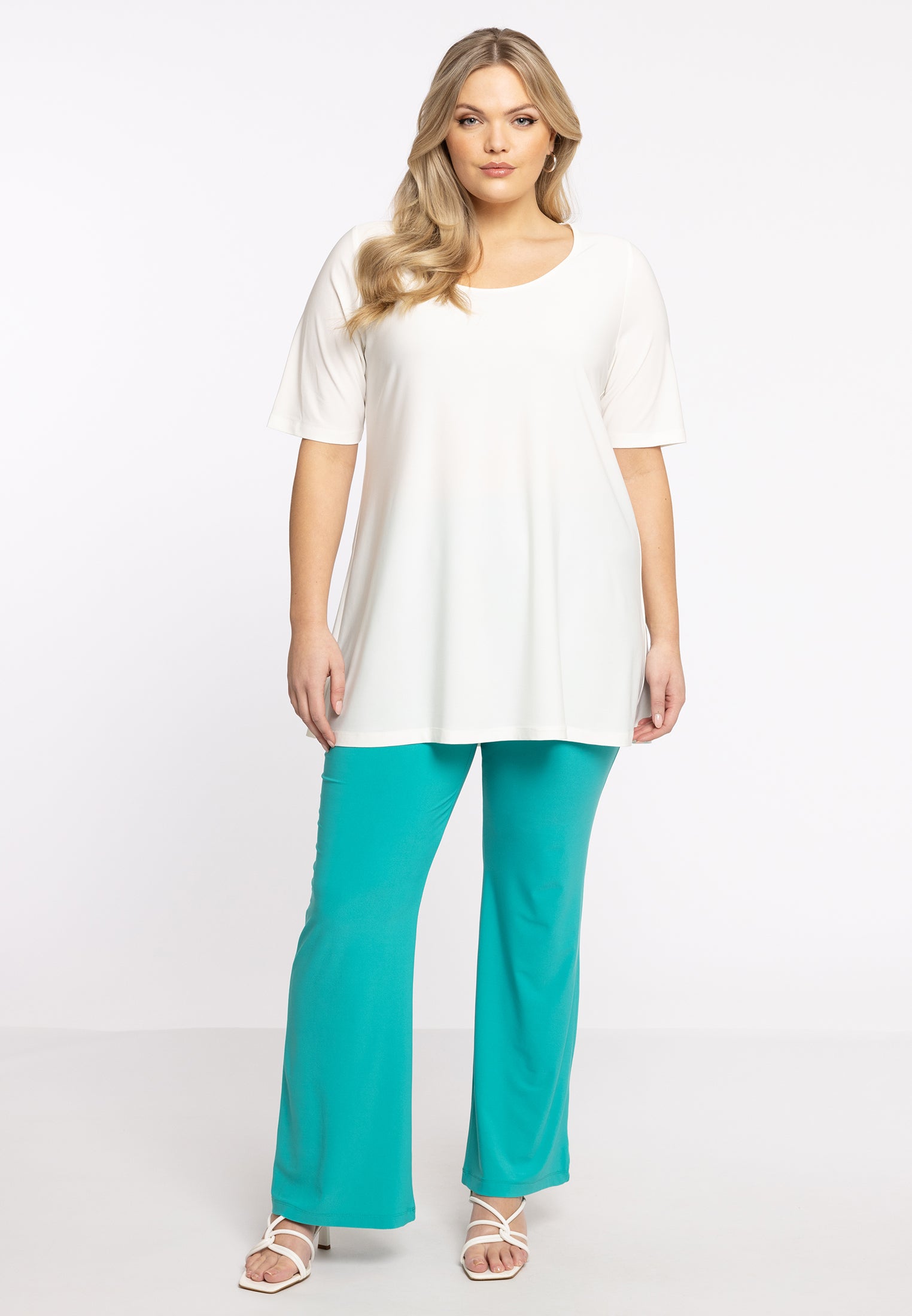 YOEK Broek bootleg | Turquoise | Maat 58/60
