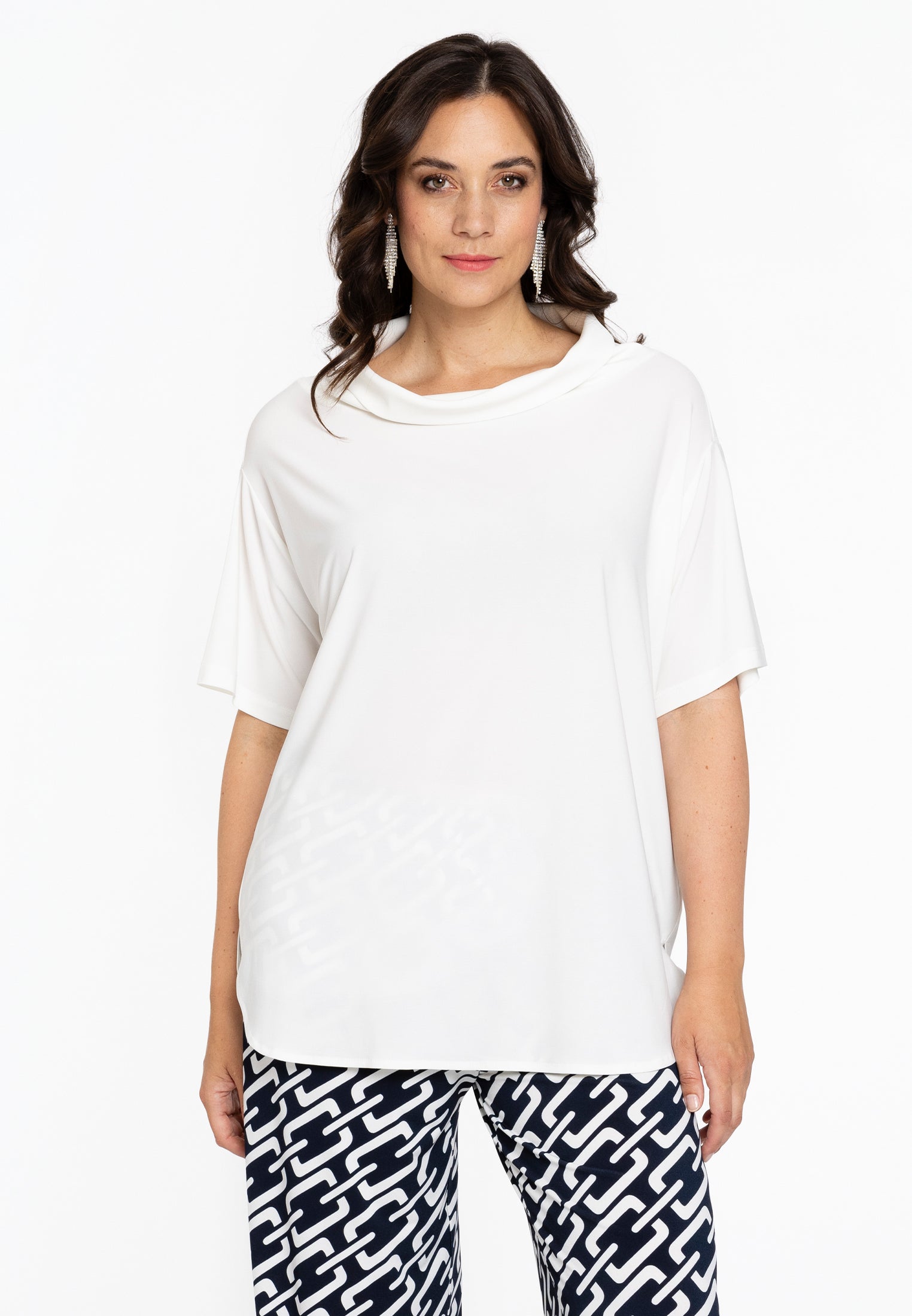 YOEK Tuniek met boothals | Grote maten tuniek | Beige | Maat 38/40