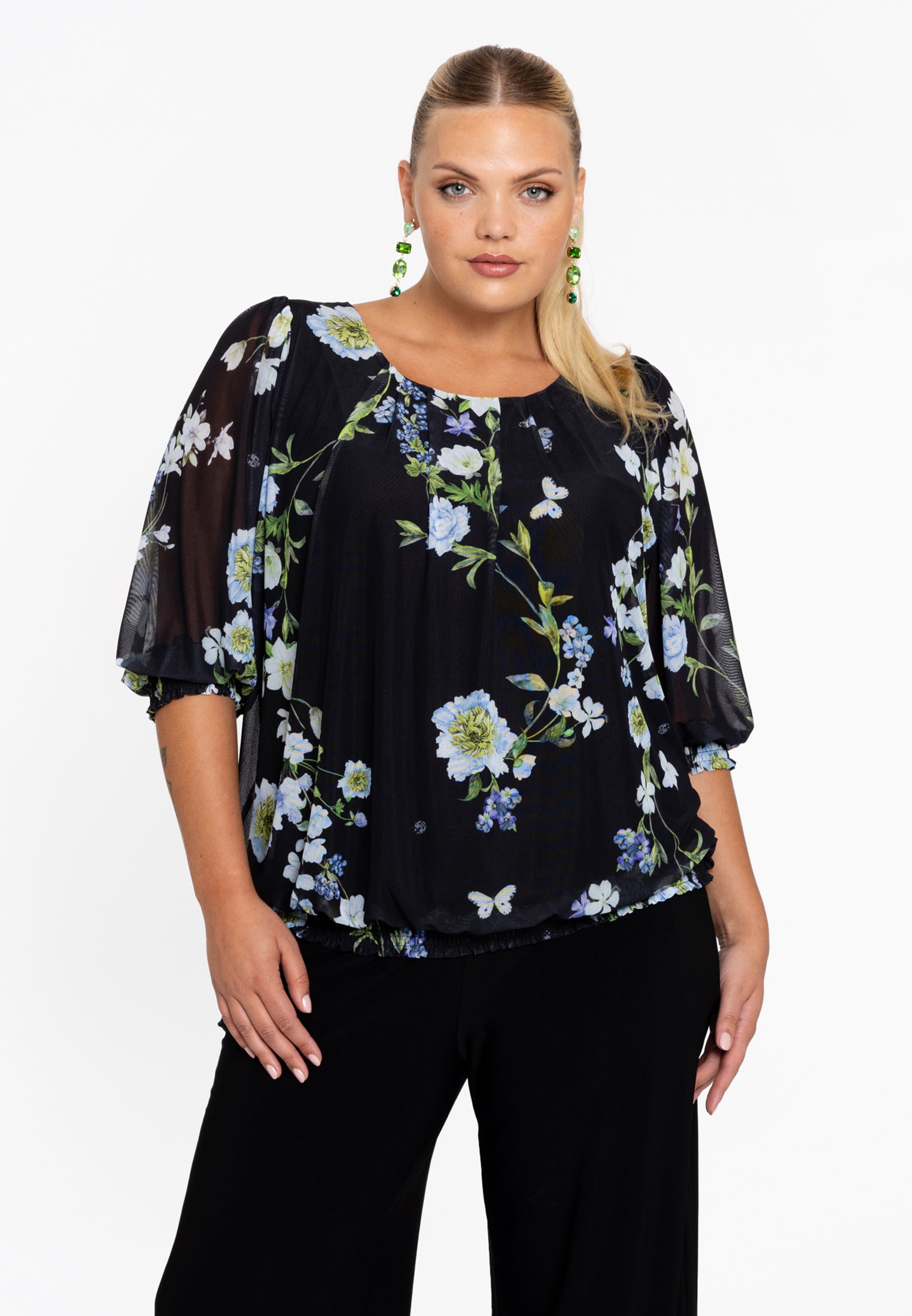 YOEK Tuniek gesmokte manchetten BLUETT | Grote maten tuniek | Zwart | Maat 42/44