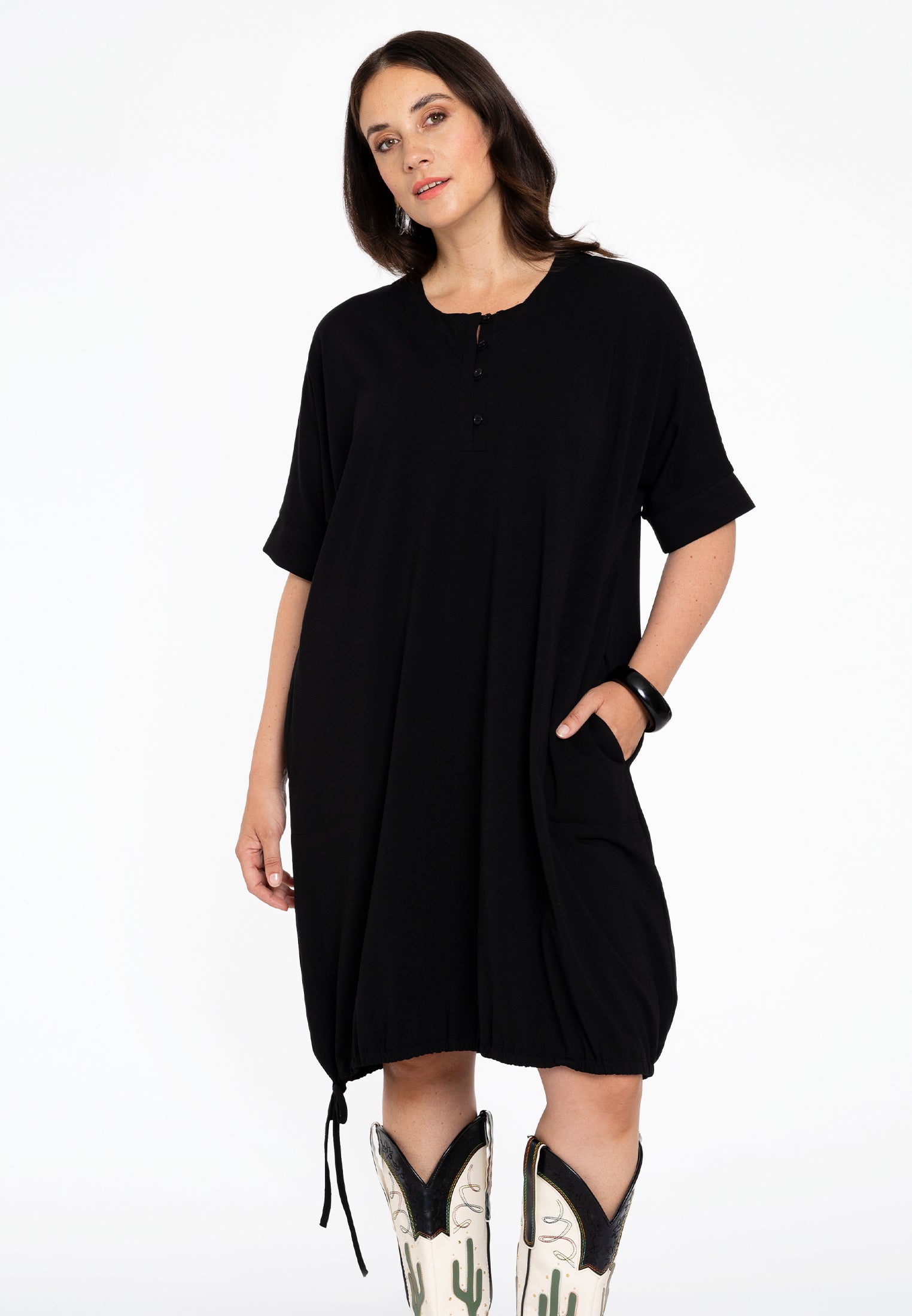 YOEK Tuniek met koord | Grote maten tuniek | Zwart | Maat 38/40